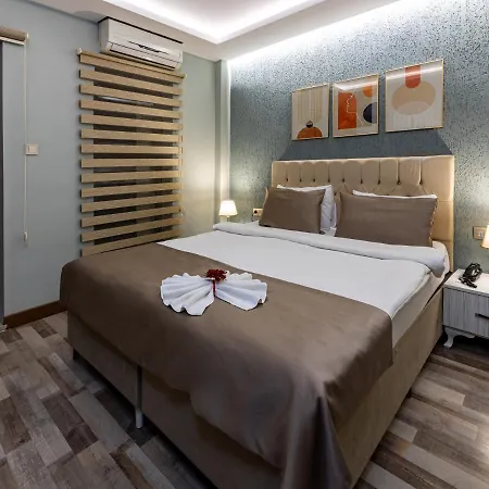 Linnga & 3* Istanbulská provincie