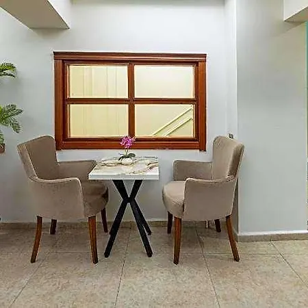 Bed & Breakfast Linnga & Istanbul