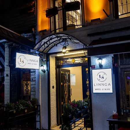 Bed & Breakfast Linnga & *