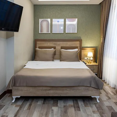 Linnga & Bed & Breakfast 3*